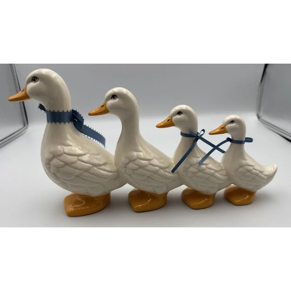 VTG Grandmacore Cottagecore Goose Geese 4 In a Row Ceramic Statue 6' - Picture 1 of 5